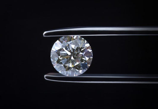 Moissanite vs Diamant