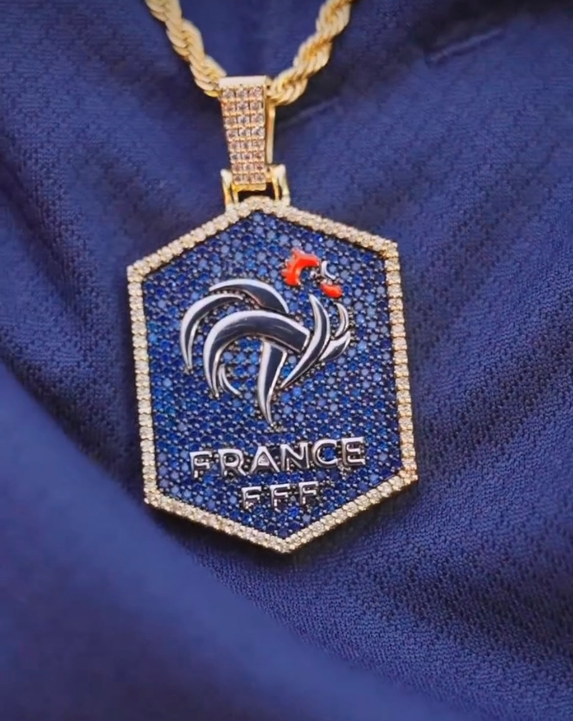 Pendentif France Coupe du Monde 2026 : un bijou football signé Diamond Rock