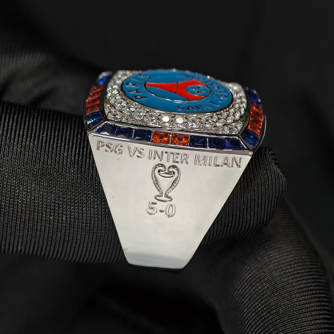 Création et lancement d’une bague PSG : une pièce unique signée Diamond Rock