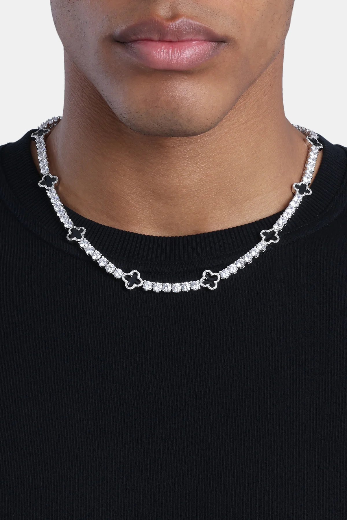 Black clover necklace