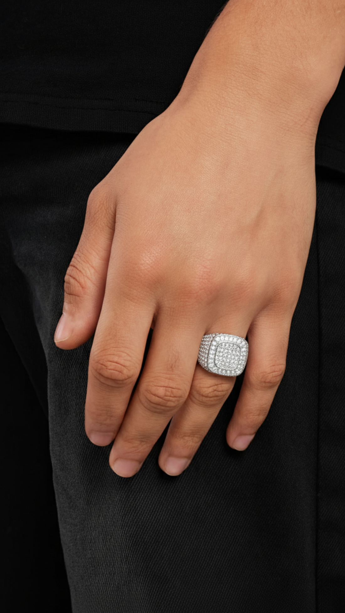 Hlo Signet Ring 